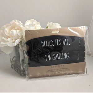 🏷️Rae Dunn Face Masks Hello It's Me. I'm Smiling